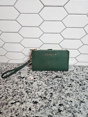 Michael Kors Green Wristlet Wallet